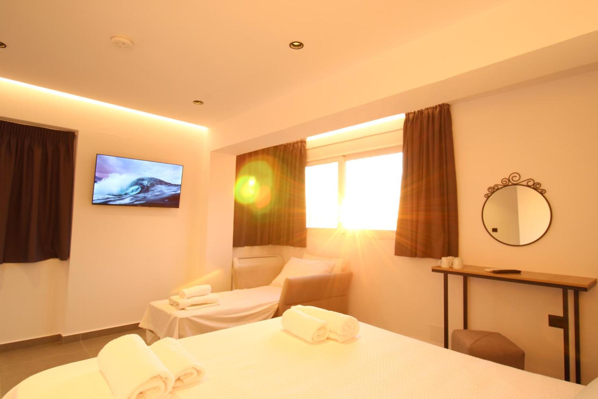 Melina'S Seaside Retreat Aparthotel Ksamil Bagian luar foto