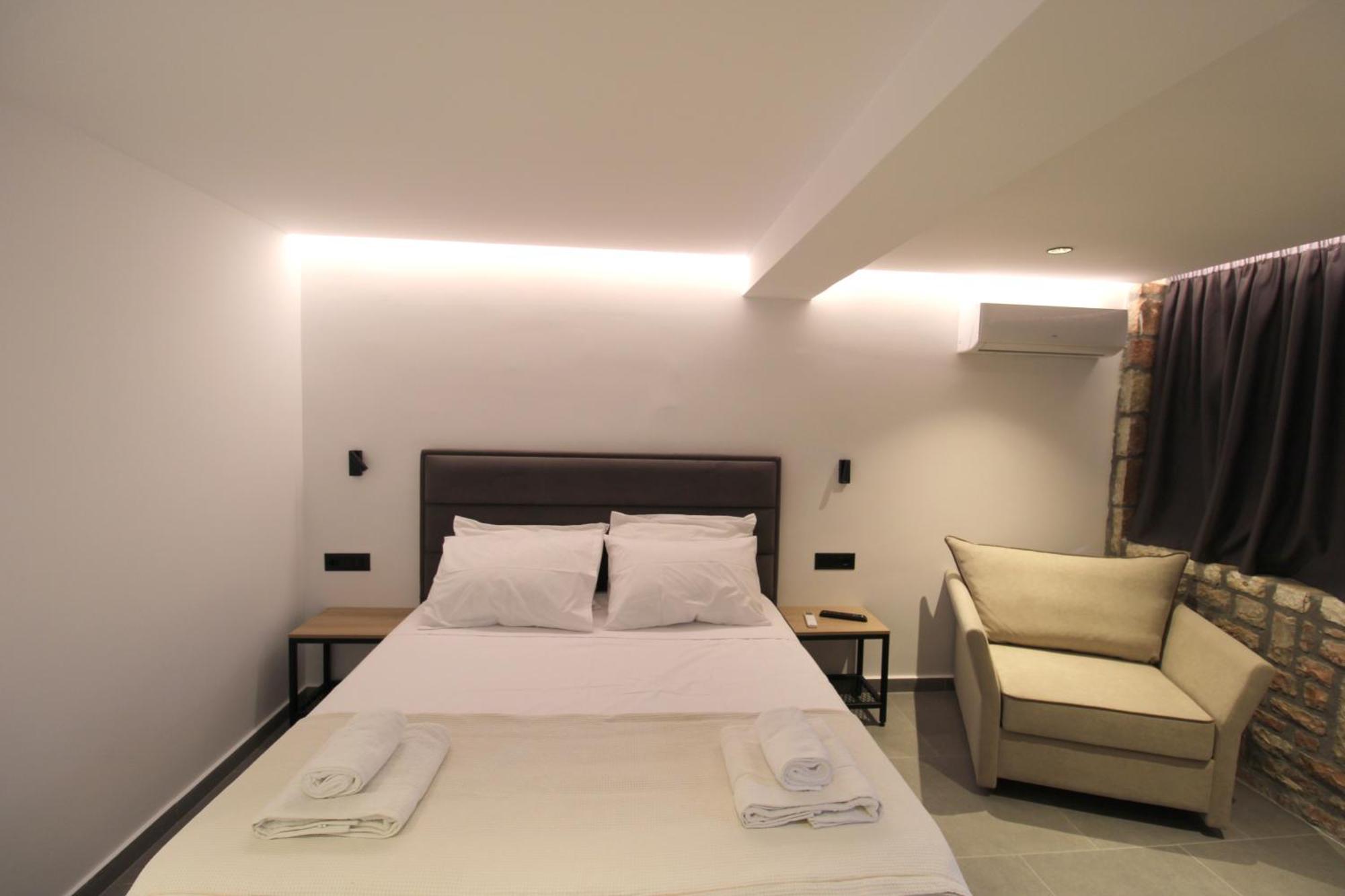 Melina'S Seaside Retreat Aparthotel Ksamil Bagian luar foto