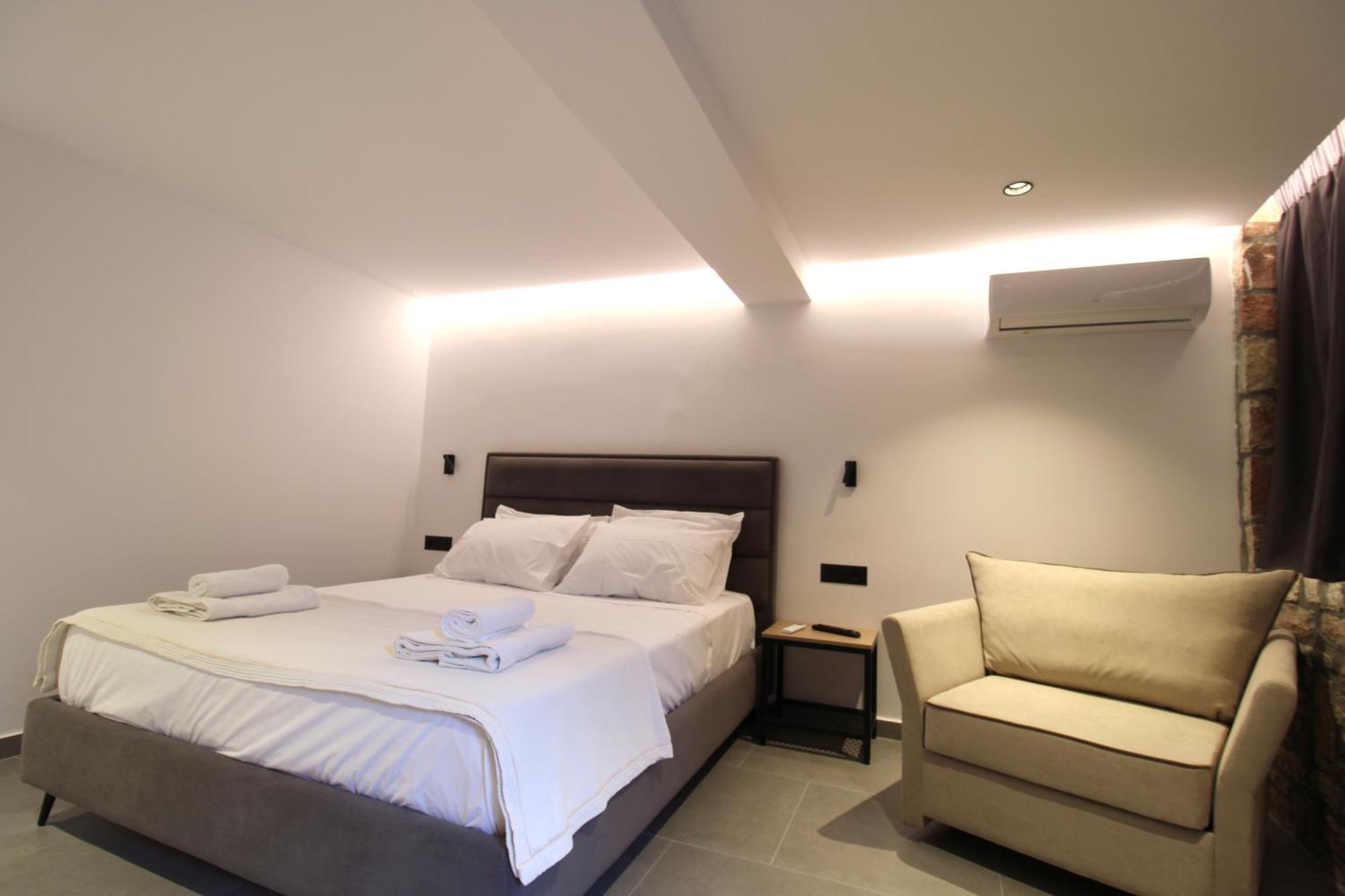 Melina'S Seaside Retreat Aparthotel Ksamil Bagian luar foto